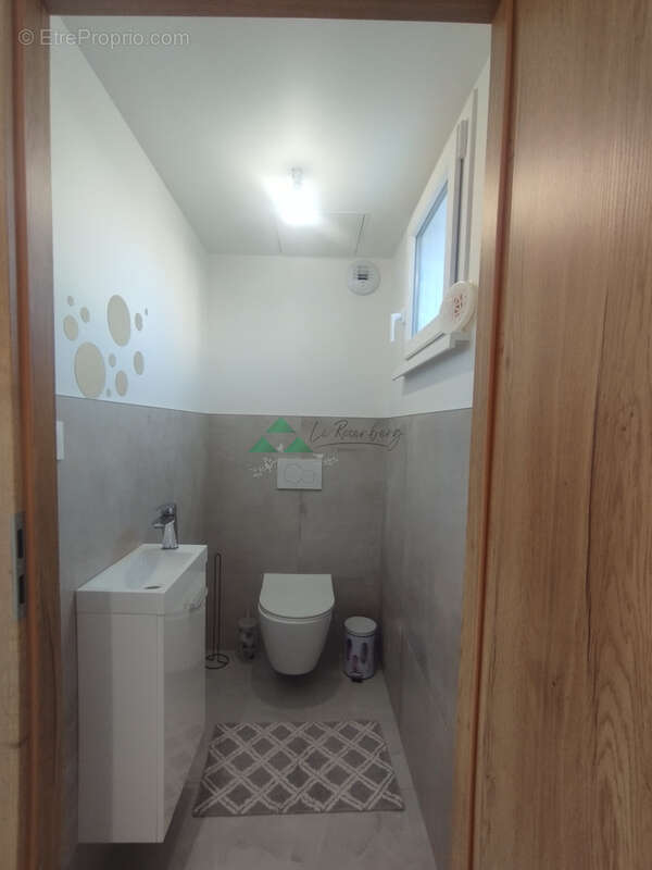 Maison individuelle construite en 2022 d'environ 90m2 sur un terrain de 3,92 ares proche de la frontière Suisse - photo 5