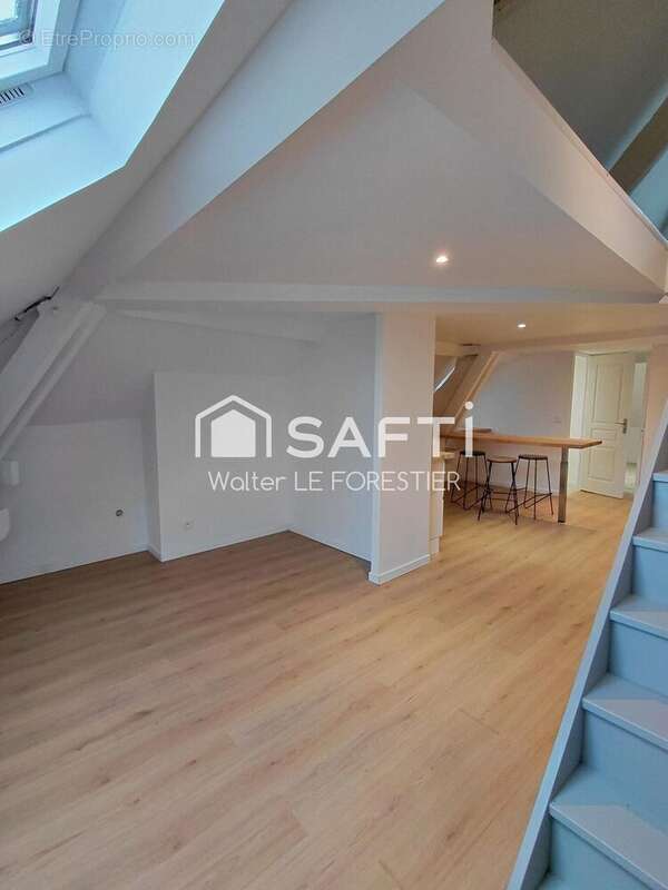 Photo 3 - Appartement à SAINT-LOUIS-DE-MONTFERRAND