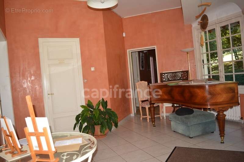 Maison à SAINT-SAULGE