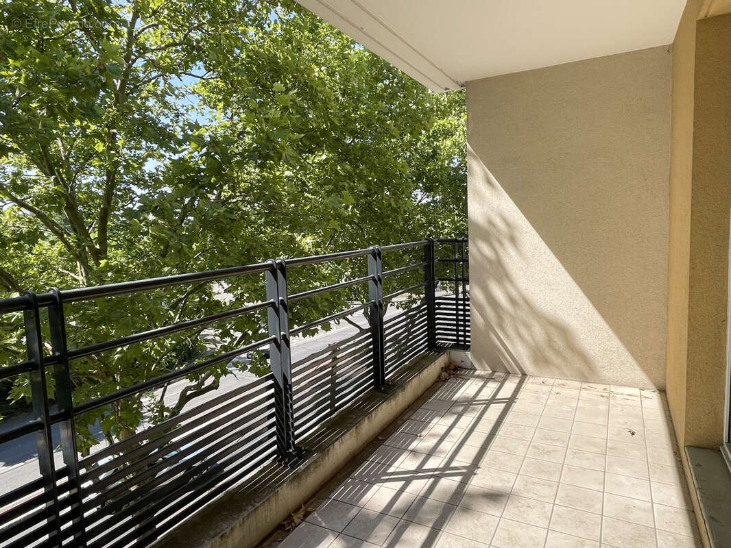 Appartement à TASSIN-LA-DEMI-LUNE