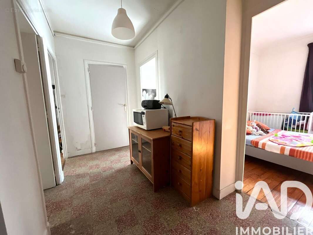 Photo 9 - Appartement à SAINT-ETIENNE