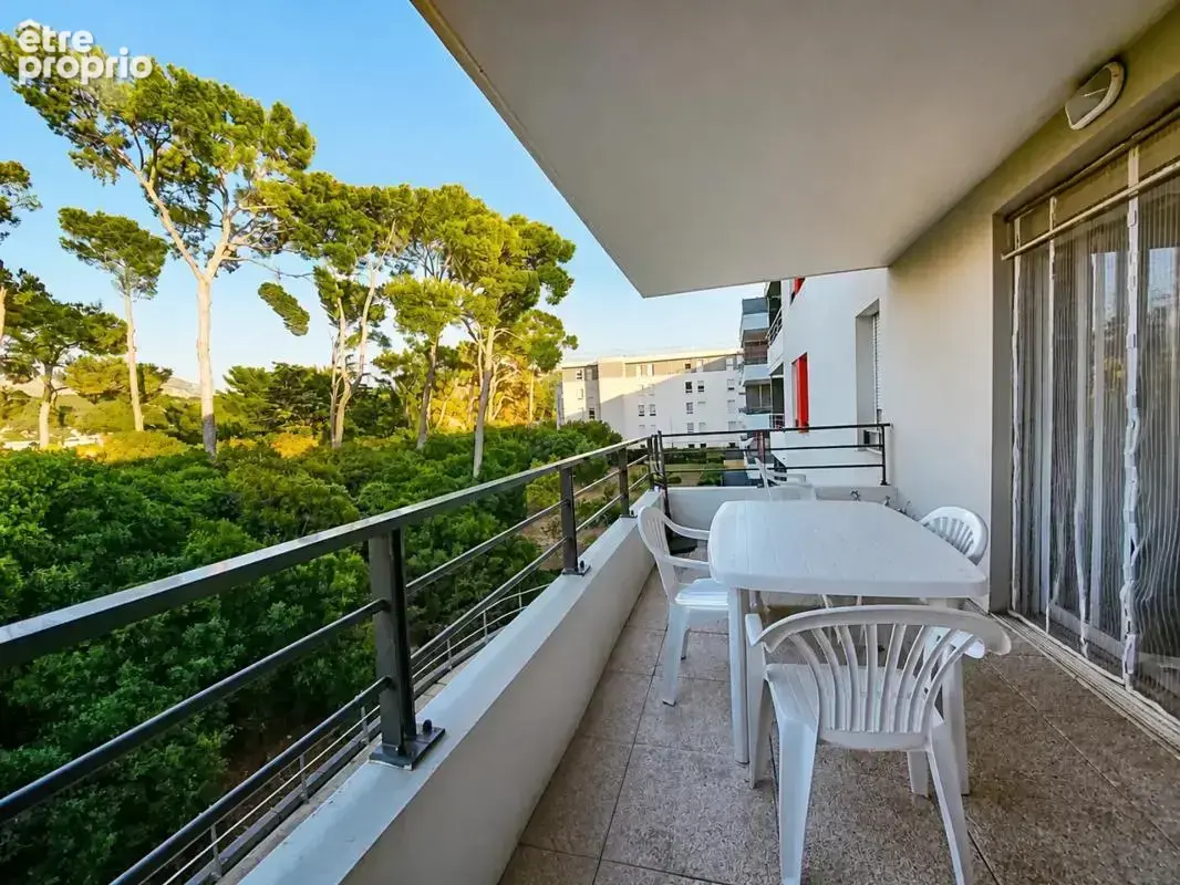 Appartement à MARSEILLE-9E