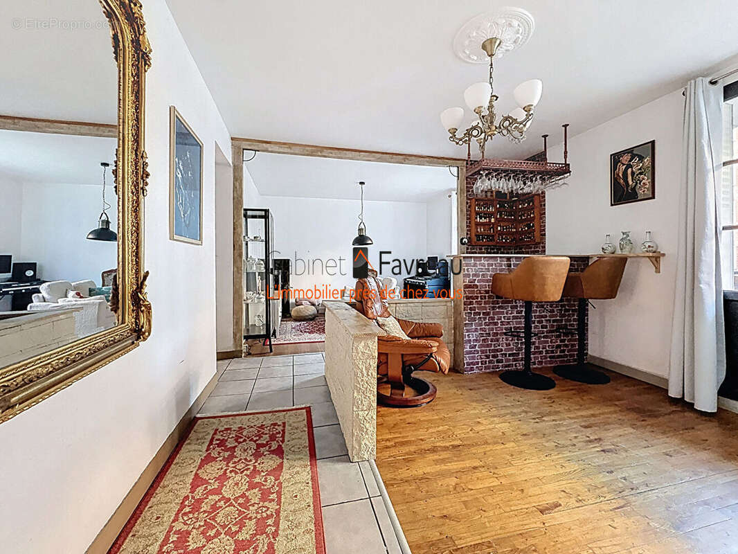 Appartement à VITRY-SUR-SEINE