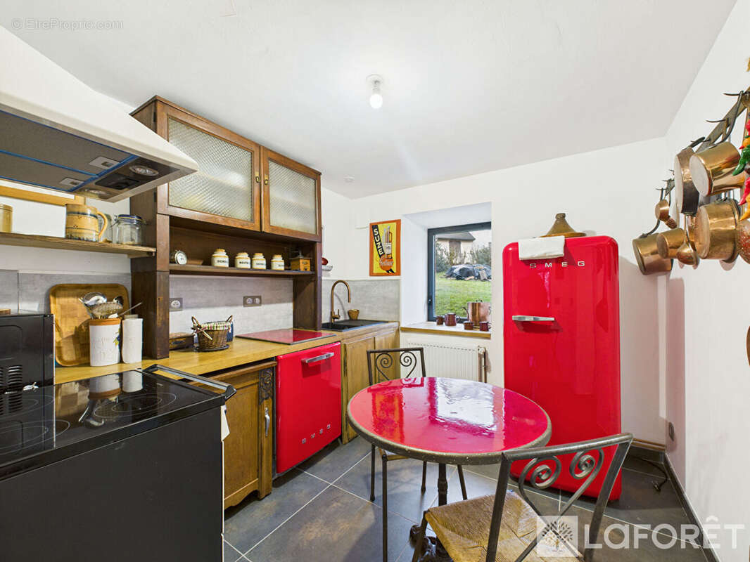 Maison à BOURG-LASTIC