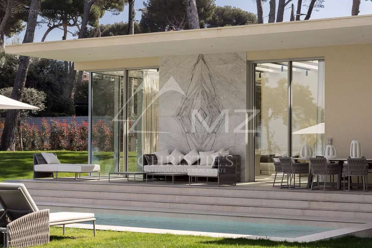 Villa Neuve de Luxe avec Vue Panoramique sur la Mer - photo 7