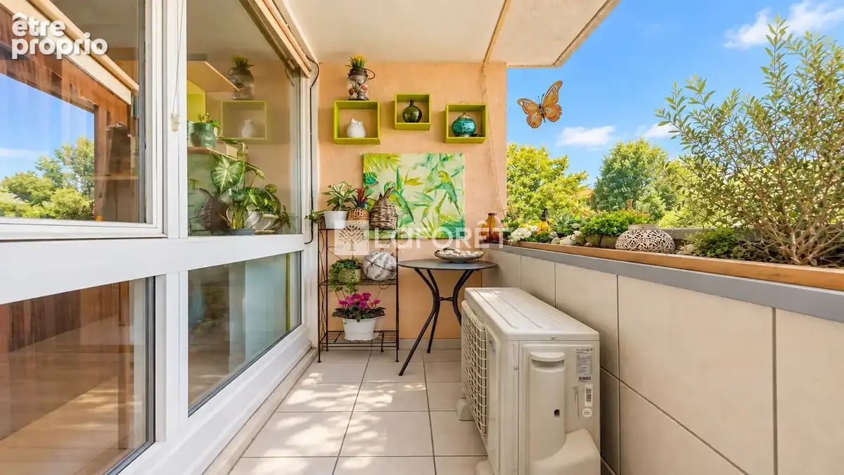 Appartement à vendre à Roissy En Brie 2 pièce(s) 55m² - photo 2