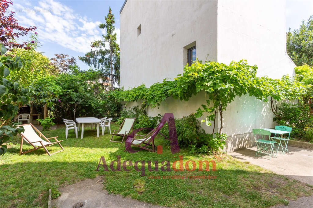 Maison à BOIS-COLOMBES