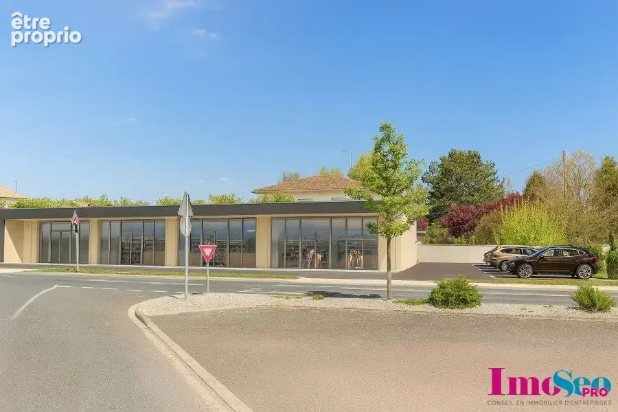 Local commercial à vendre - photo 2