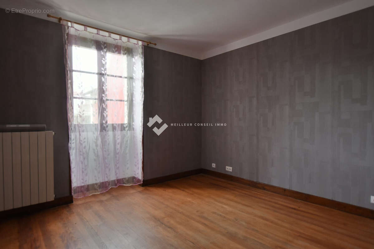 Appartement à URRUGNE