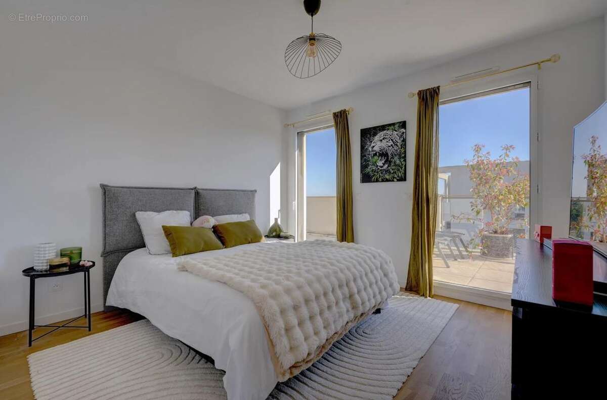 Appartement à SAINT-CYR-AU-MONT-D'OR