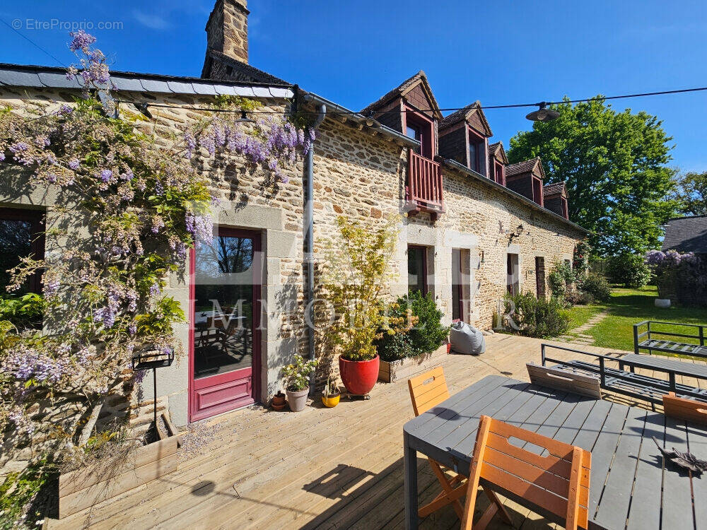 Maison à SAINT-PIERRE-DES-NIDS
