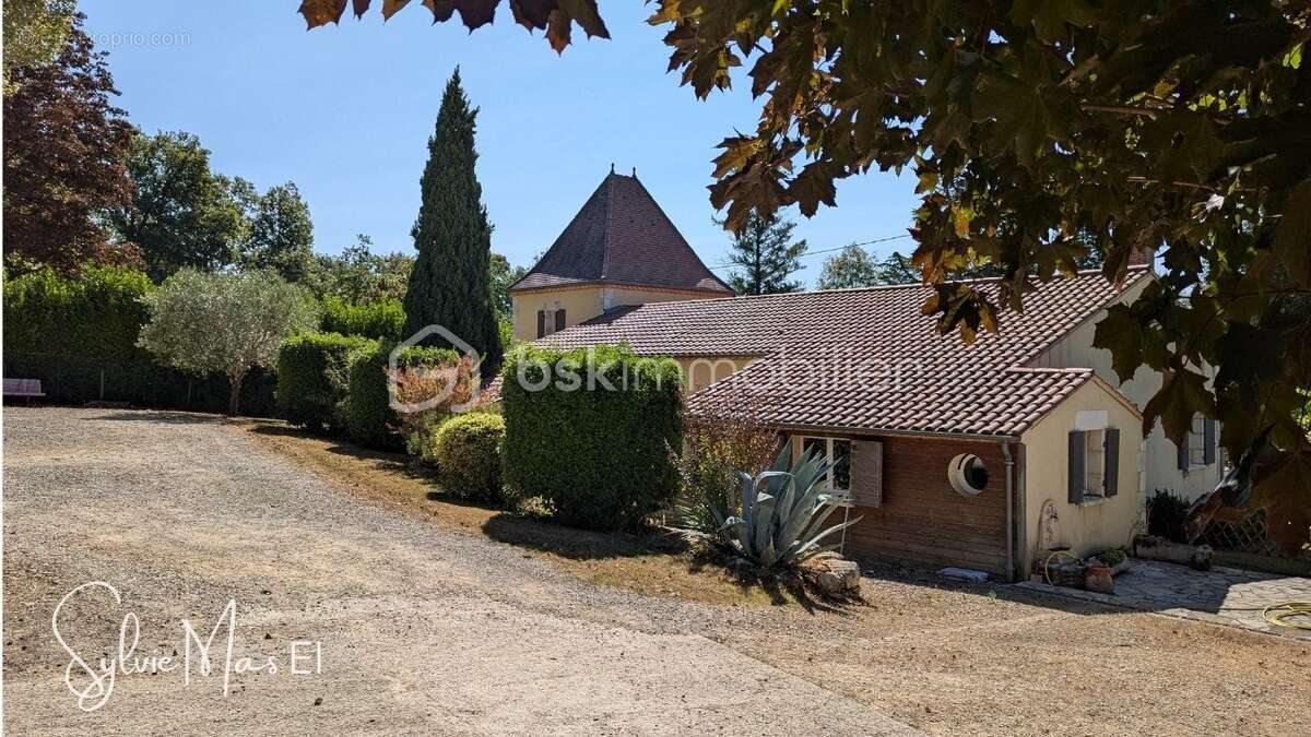 Maison à DURAVEL