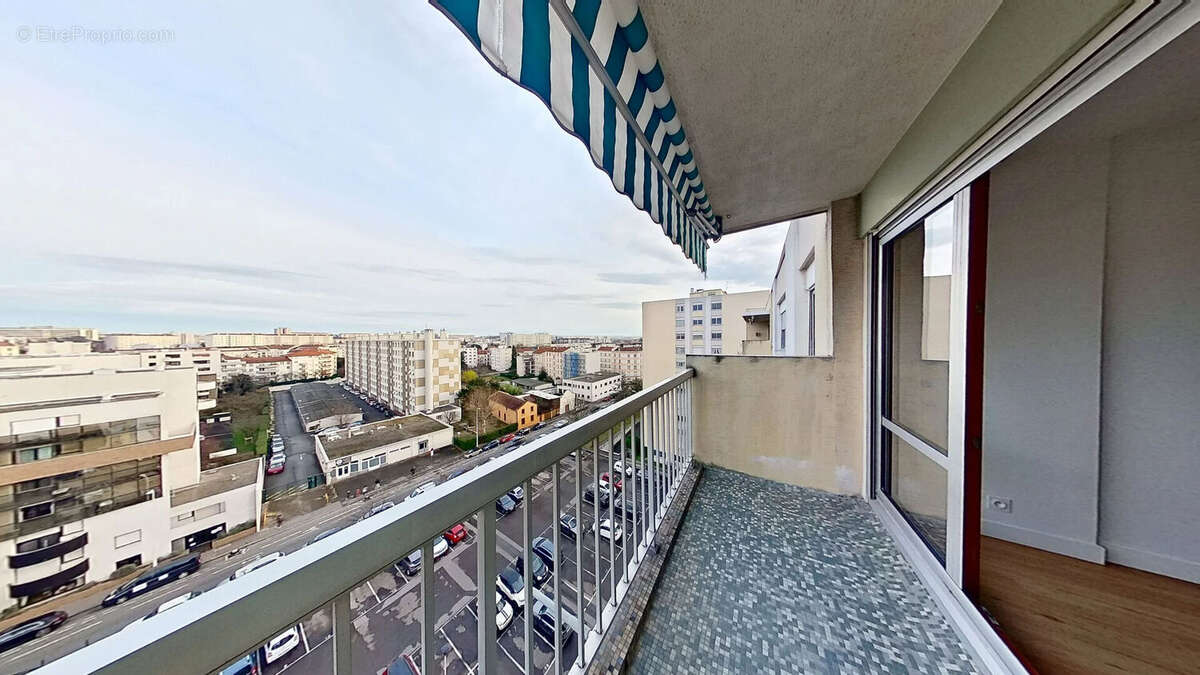 Appartement à LYON-8E