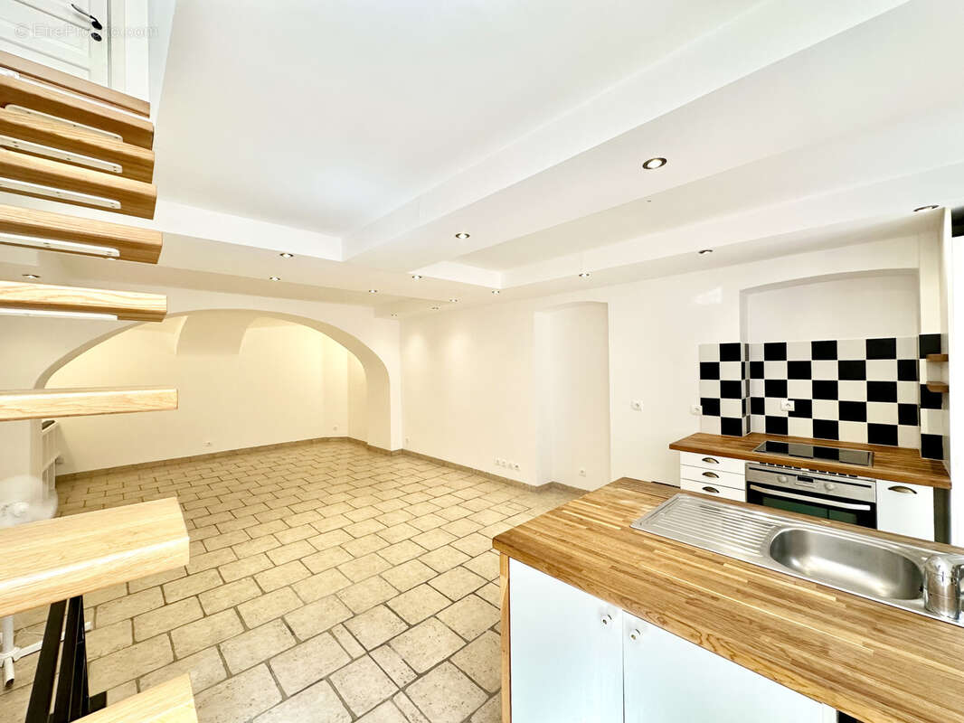 Maison à ROQUEBRUNE-CAP-MARTIN