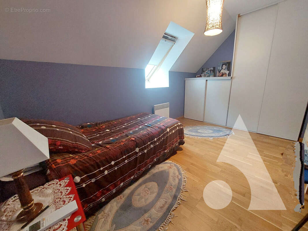 Maison à NANTEUIL-LE-HAUDOUIN