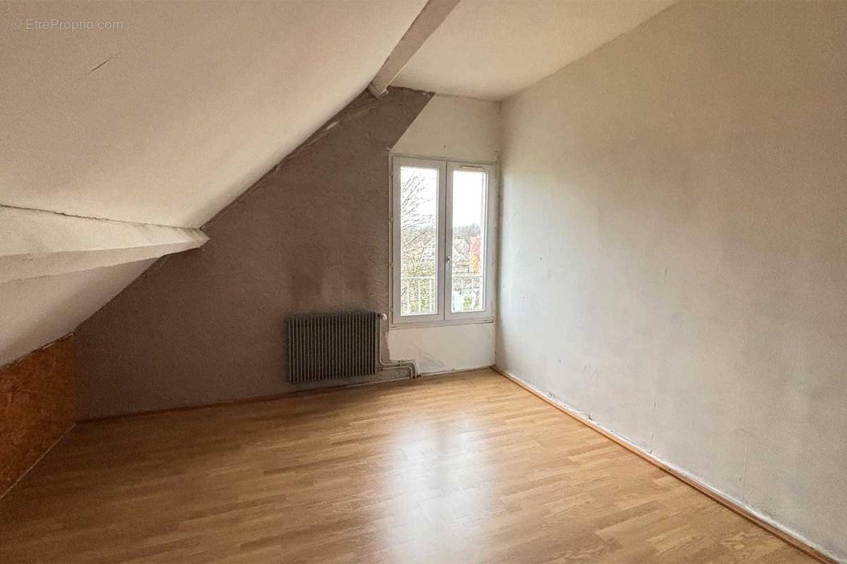 Maison à CIRY-LE-NOBLE