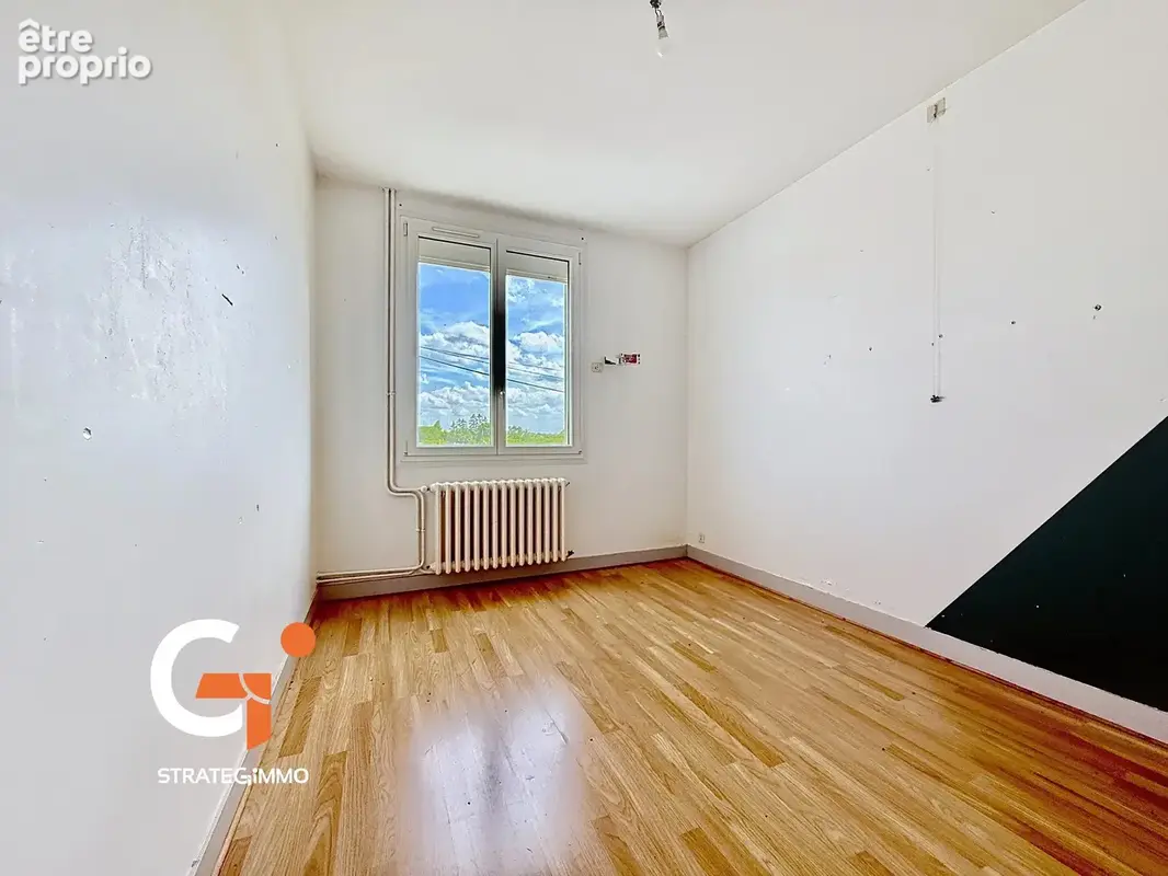 Ensemble immobilier à usage d'habitation et professionnel - Pont Hébert 12 pièces 635m2 - photo 13