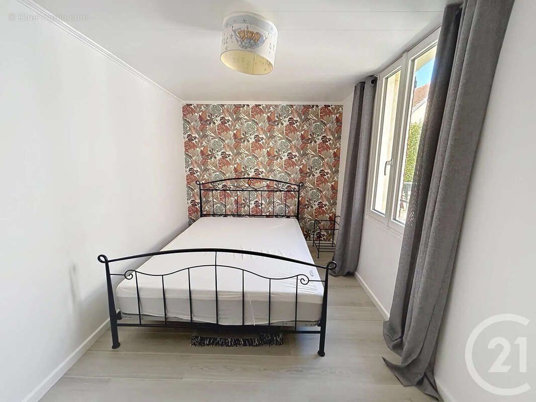 Maison à CHAMPILLON