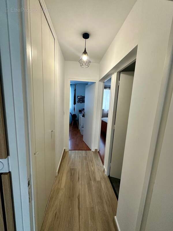 Appartement 72 m² à Voiron  - photo 16