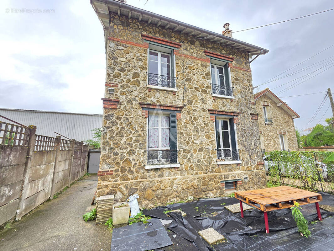 Maison à MEAUX