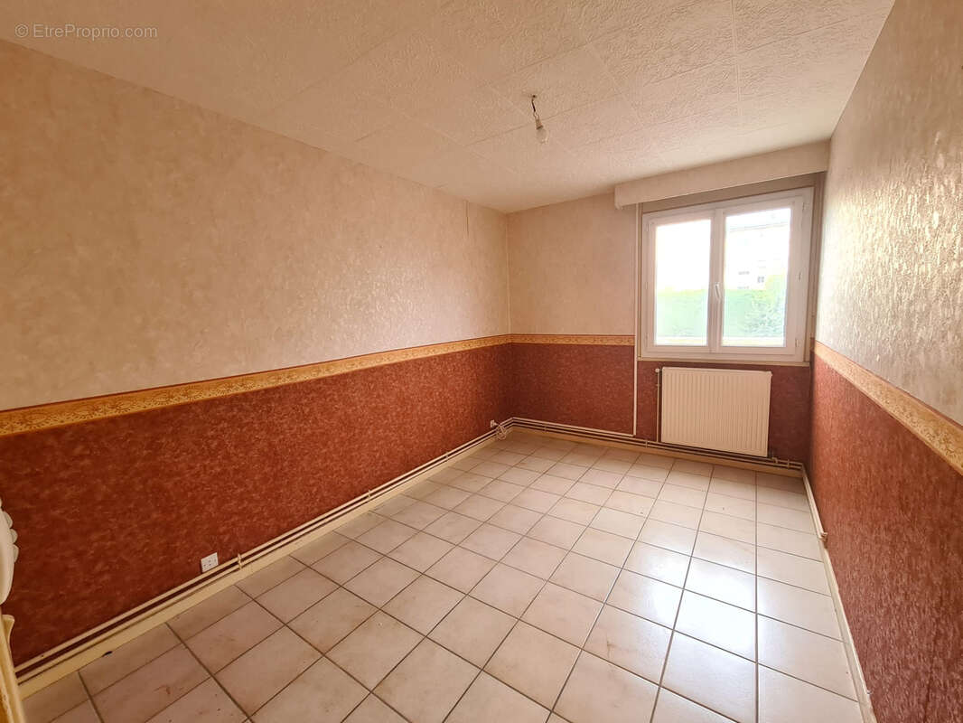 Appartement à GUILHERAND-GRANGES