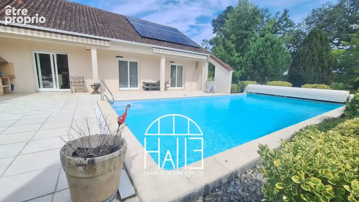 Maison à SAINT-VICTURNIEN