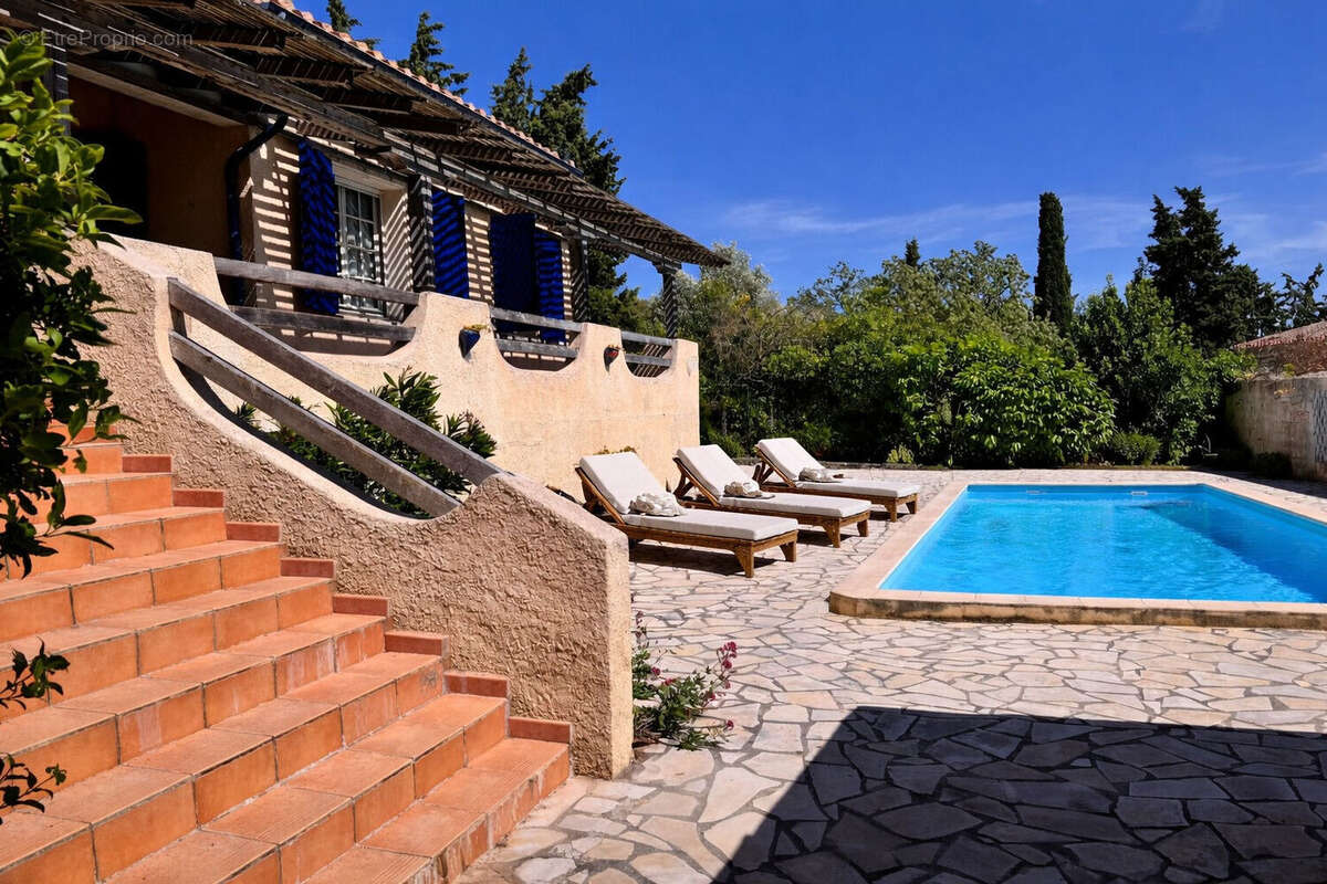 Maison à VENTENAC-CABARDES