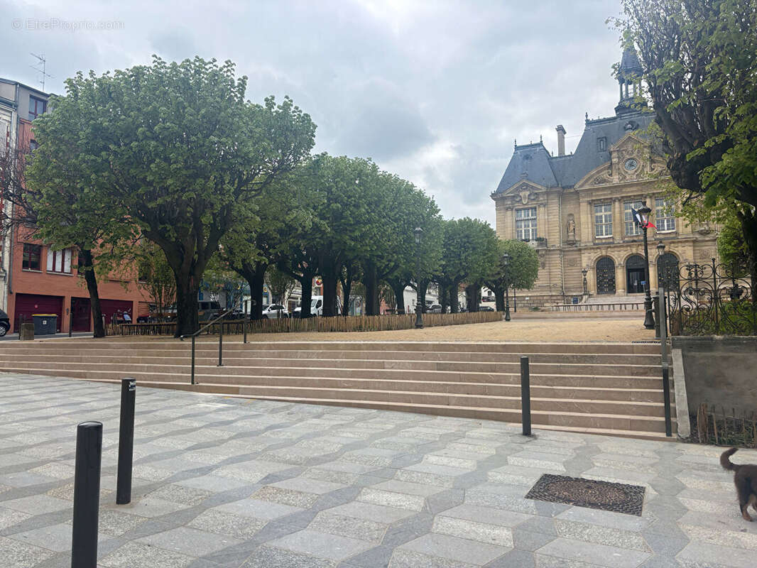 Appartement à SURESNES