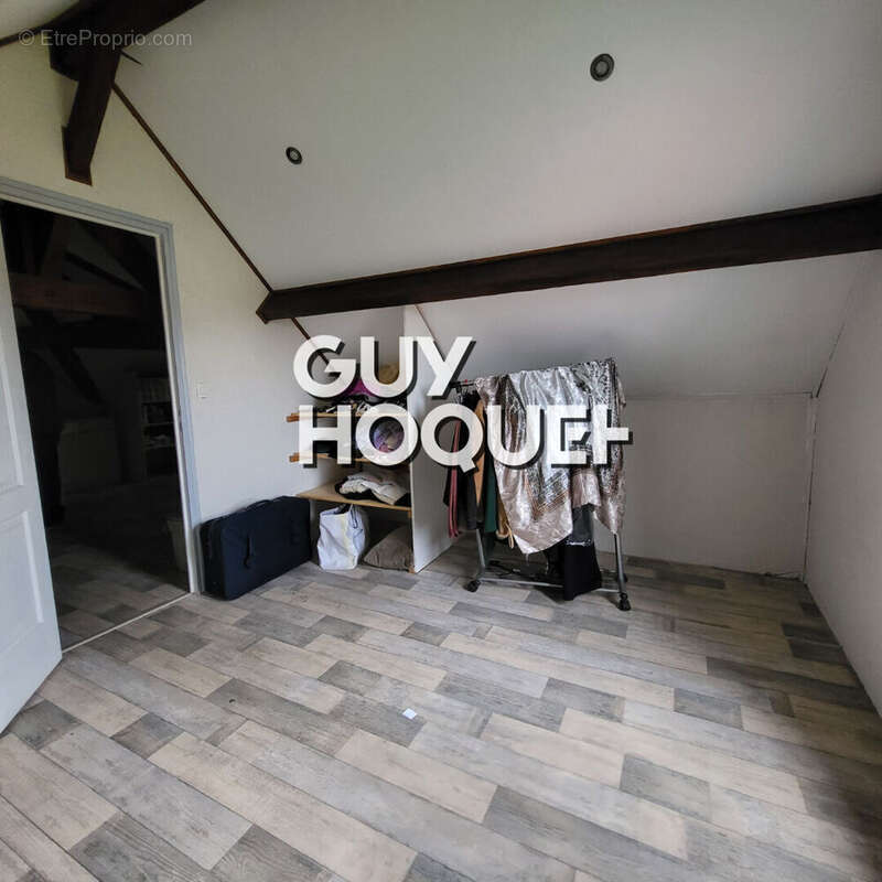 Maison à VARENNE-SAINT-GERMAIN