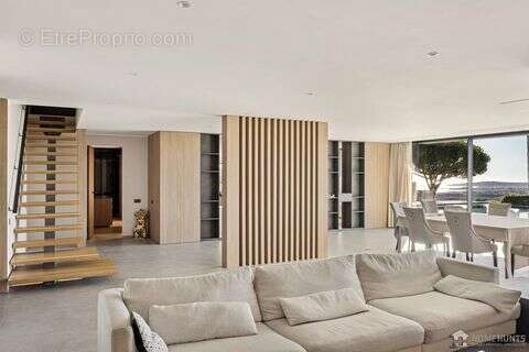 Maison à VILLENEUVE-LOUBET