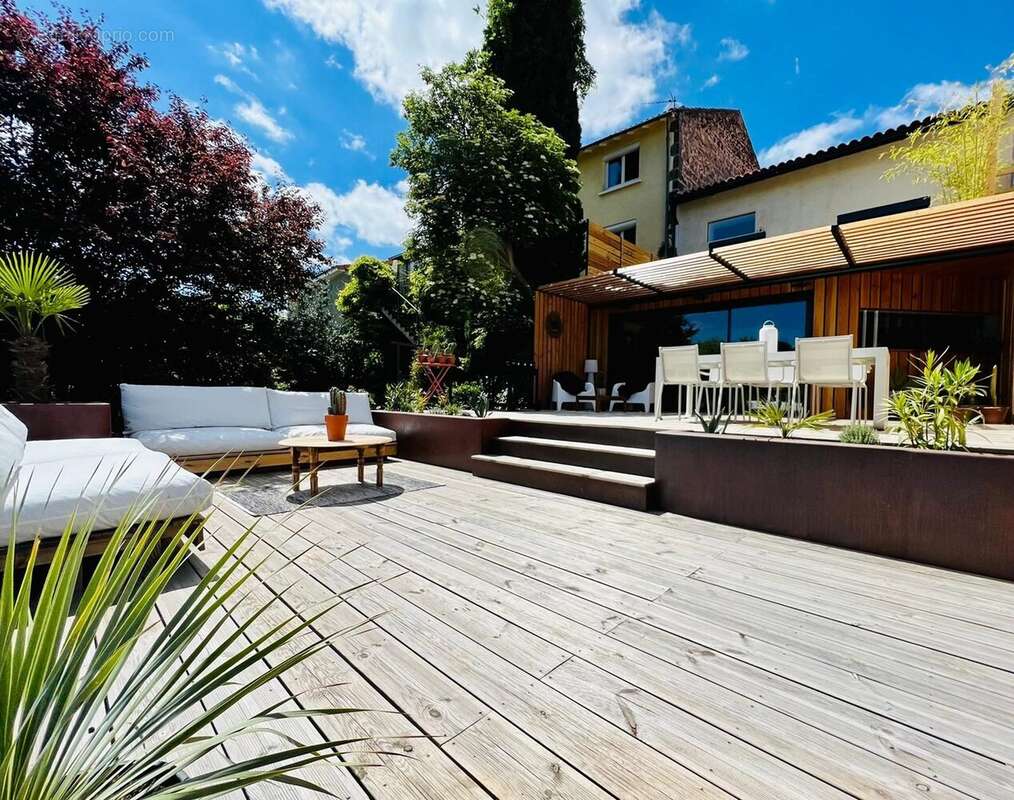 Maison à CHATELGUYON