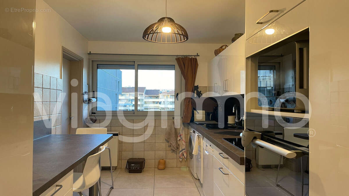 Appartement à MARSEILLE-8E