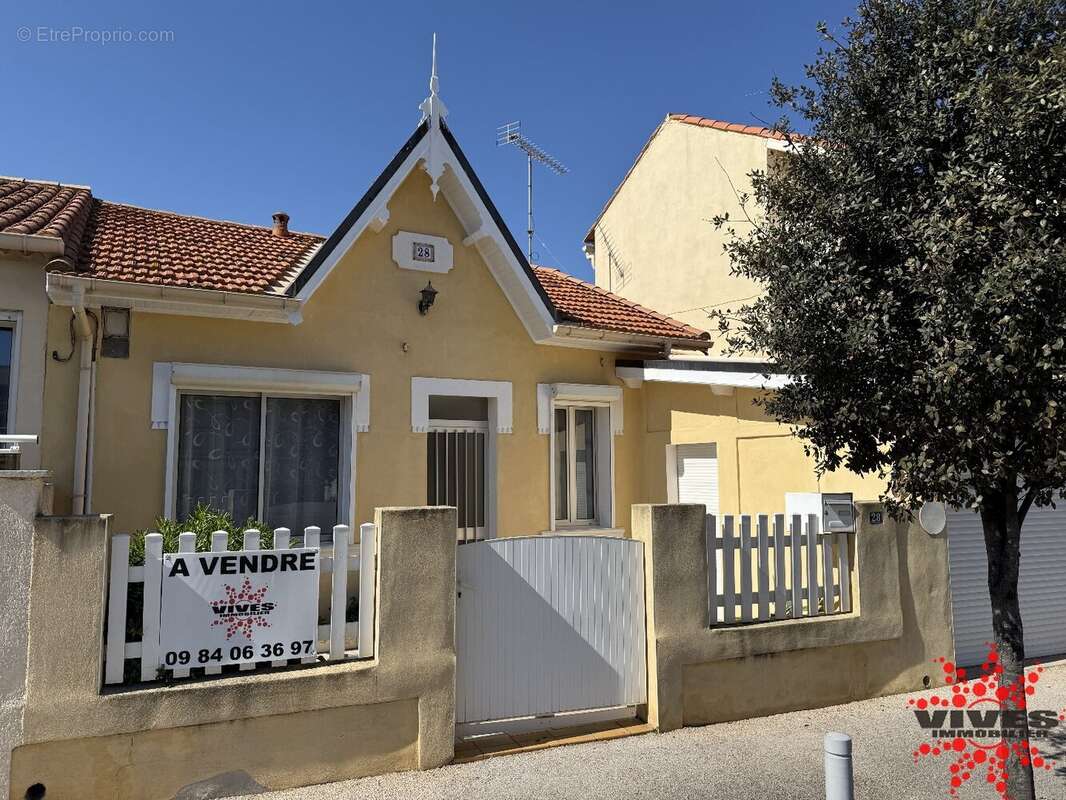 Maison à VALRAS-PLAGE