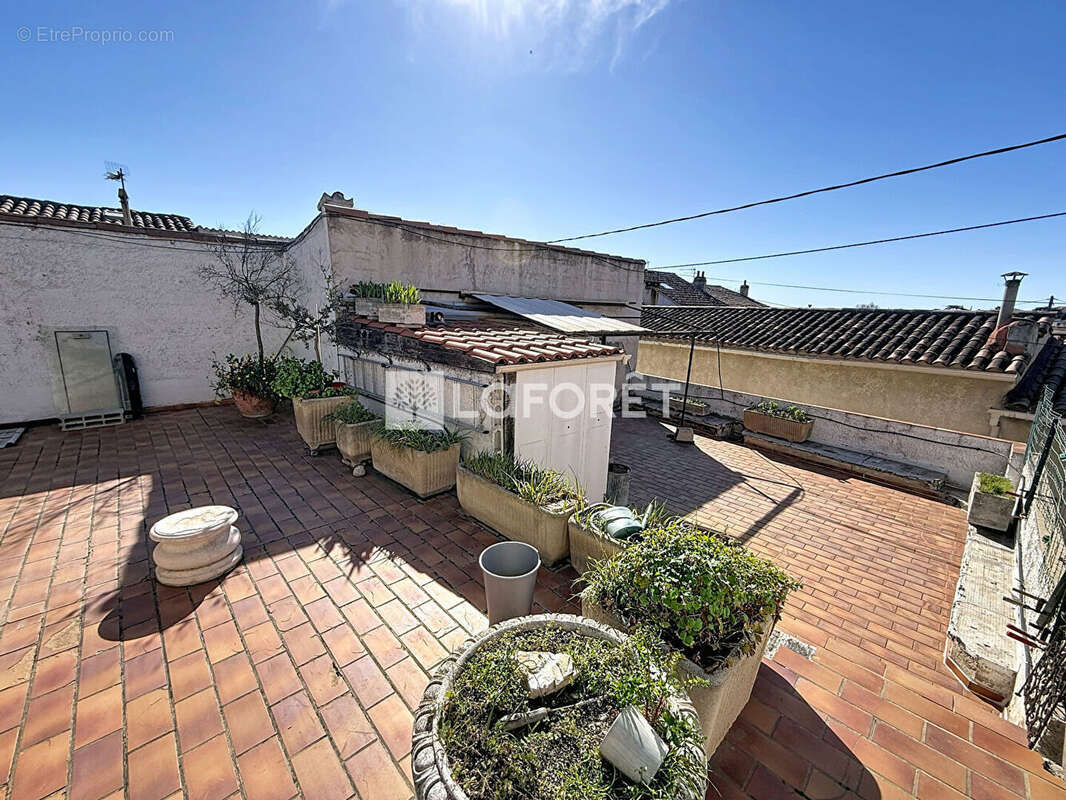 Appartement à MARSEILLE-15E