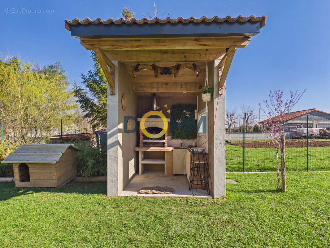 Maison 182m2, 4 chambres voire 5, sur terrain clos et arbore de 900m2 - photo 17
