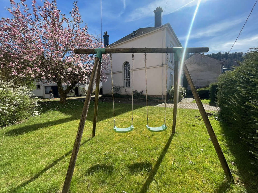 Maison à REMIREMONT