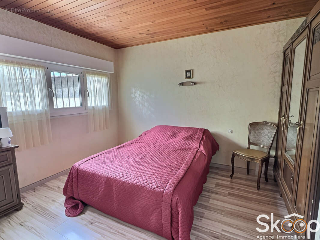Vente maison 4 pièces avec jardin cave et garage  - clavières - alès (30100) - photo 7