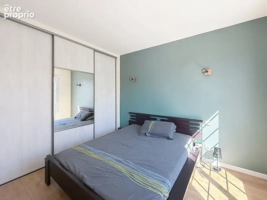Clos banet t2 dernier etage + garage balcon cave - photo 7