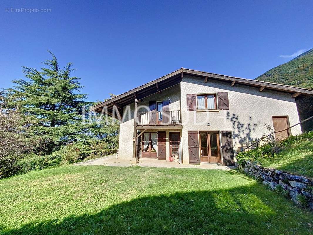 Maison à SAINT-GEORGES-DE-COMMIERS