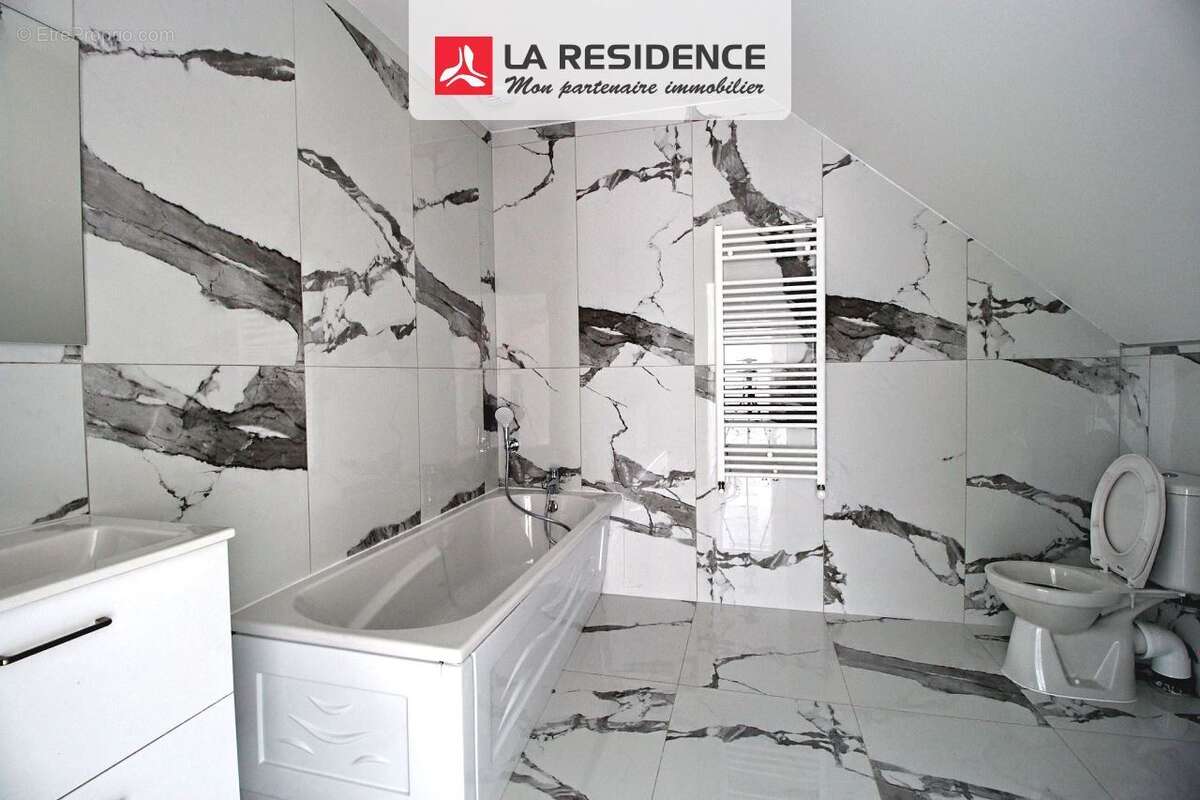 Maison 126 m² à Oissel  - photo 9