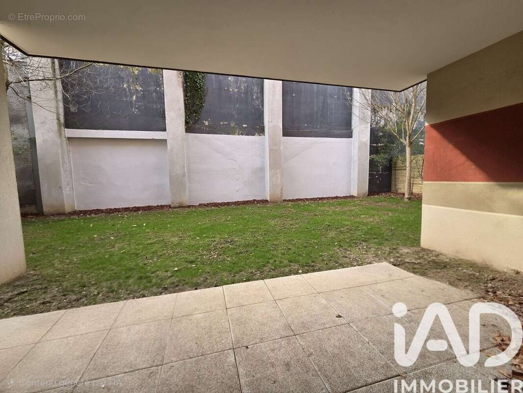 Photo 3 - Appartement à VILLEURBANNE