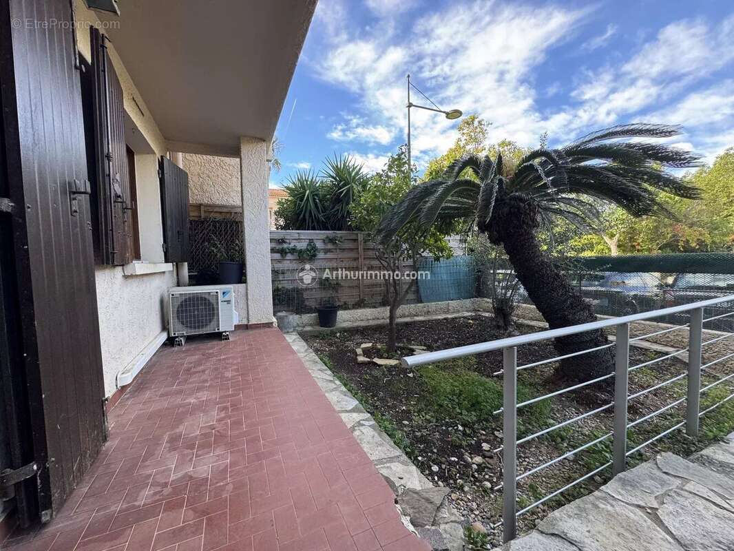 Appartement à SIX-FOURS-LES-PLAGES