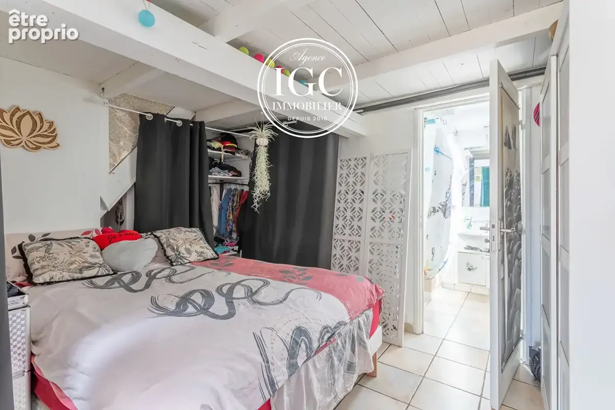 Appartement - type 2 - 40 m²  habitable - 43 m² terrasse - marignane - photo 8