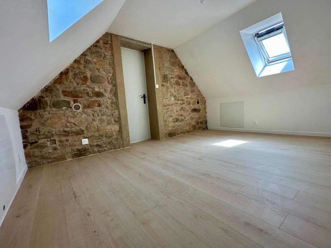 Authentique longère rénovée, cœur de Trégastel - photo 10