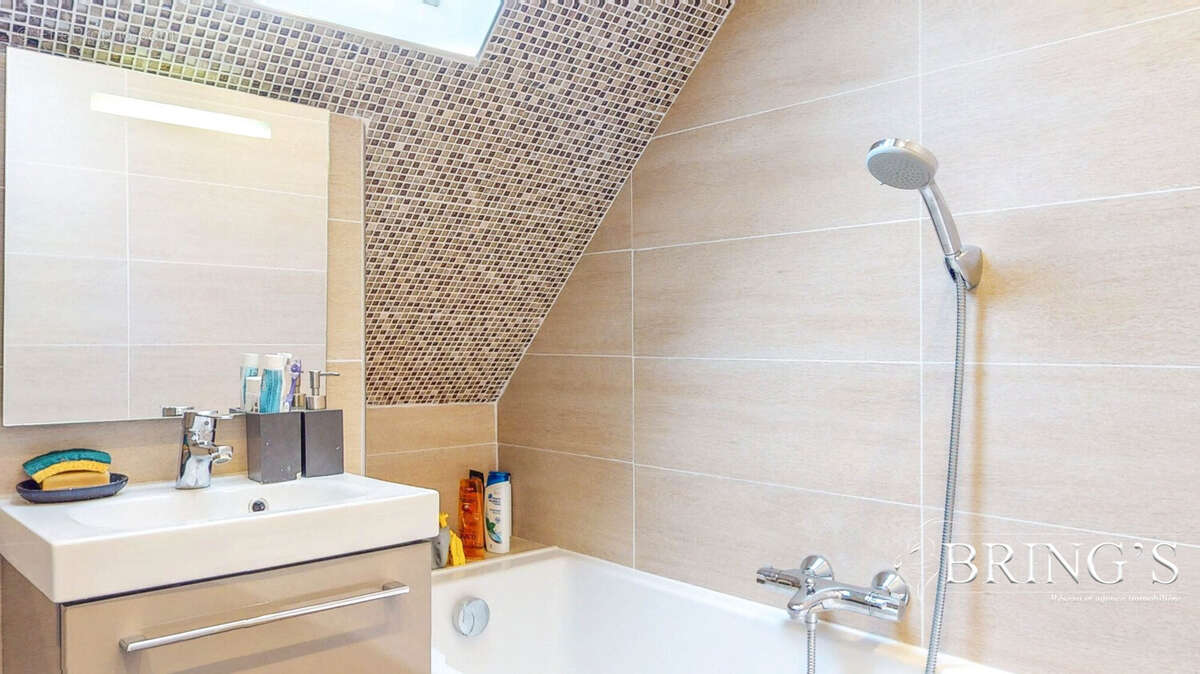 Maison 91 m² à Concarneau  - photo 8