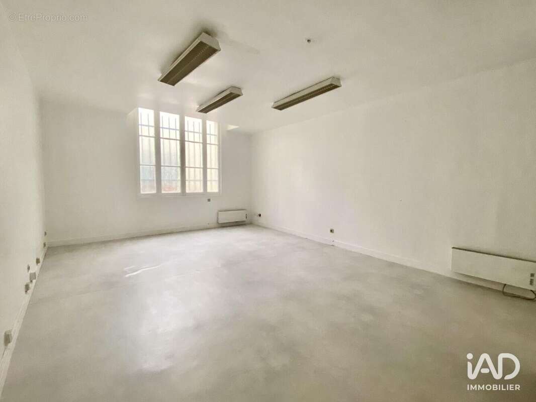 Photo 3 - Commerce à LIBOURNE