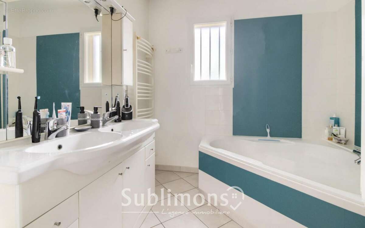 Maison à LA CHAPELLE-HEULIN