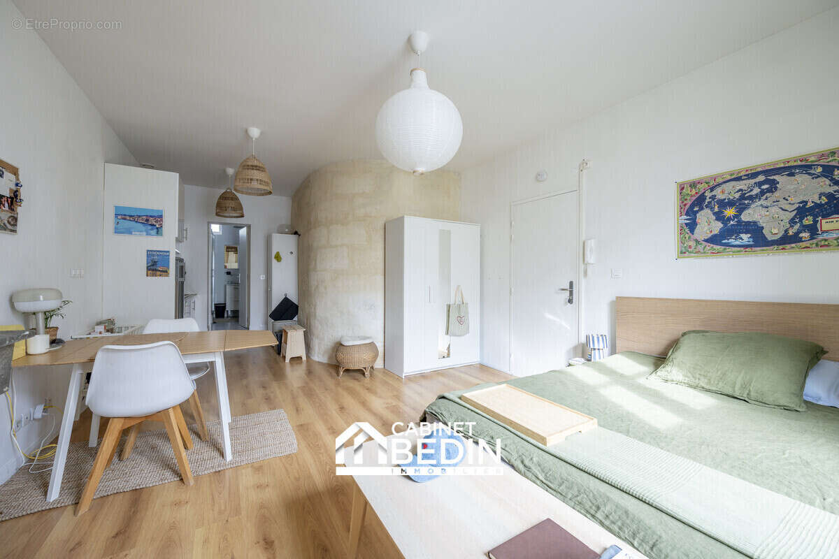 Appartement à BORDEAUX