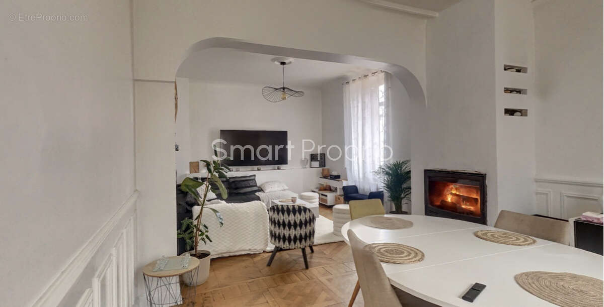 Maison à FAVARS