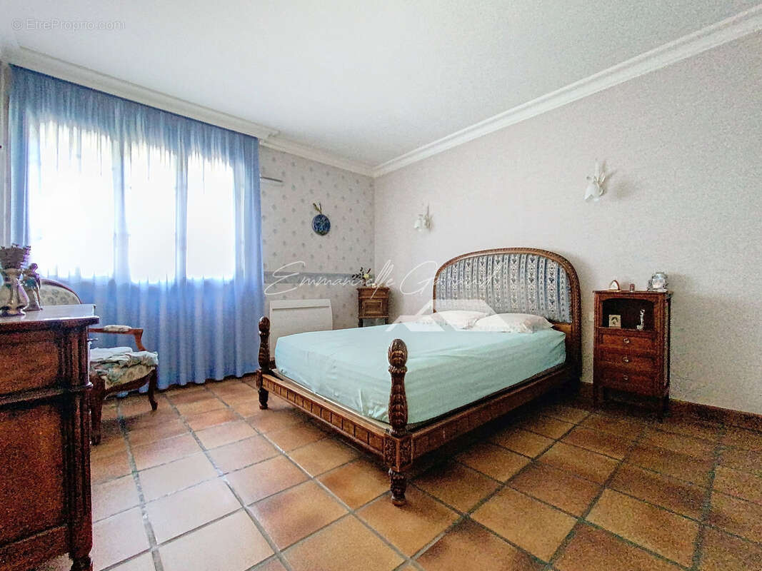 Maison à MILLAU